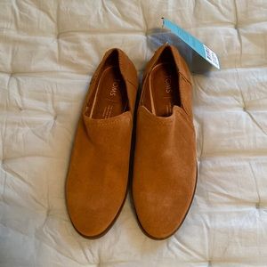NWT TOMS Shaye Bootie Carmel Brown Suede Sz 7
